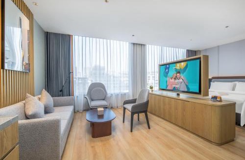 Rongcheng District Hotel | 揭阳榕城古城丽柏酒店