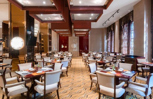 Chenggong County Hotel | 昆明呈贡南亚风情园豪生大酒店