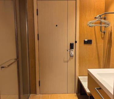 Kunming City Centre Hotel | 昆明子鱼居树果酒店南屏街南强街店