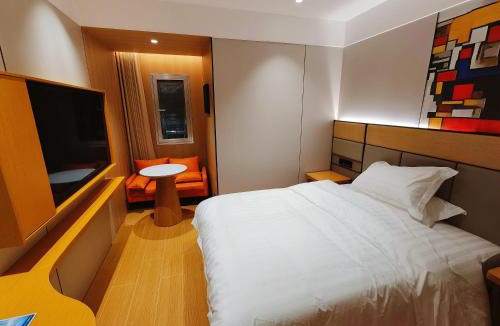 Kunming City Centre Hotel | 昆明子鱼居树果酒店南屏街南强街店