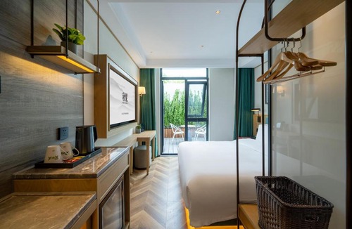 Chaoyangmen Hotel | 景星王府井协和医院店