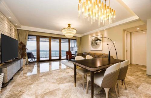 Xiaodonghai Apartment | 来咖海景民宿酒店三亚大东海半山半岛店
