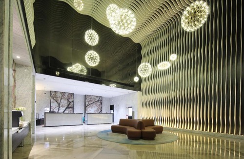 Jianggan Hotel | 杭州火车东站桔子水晶酒店 Hangzhou East Railway Station Crystal Orange Hotel