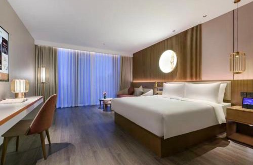 Yuhang District Hotel | 杭州运河万达广场桔子水晶酒店