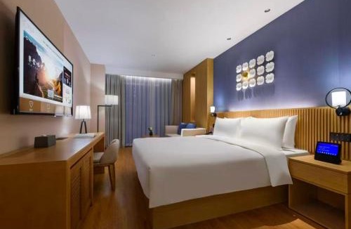 Yuhang District Hotel | 杭州运河万达广场桔子水晶酒店