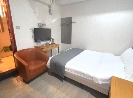 Yuzhong Hotel | 枳兮酒店 渝中区解放碑
