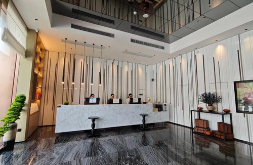 Huiyuanfang Hotel | 柏高雅酒店江门新会时代城店 pacoHotel