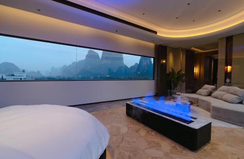 Ten Mile Gallery Hotel | 桂林阳朔良宿 LS Hotel Liangsu Yangshuo
