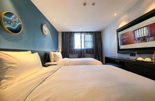Yangpu Hotel | 桔子水晶上海五角场酒店