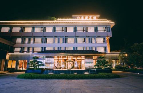 Shuangliu District Hotel | 棠湖悠泊豪庭酒店