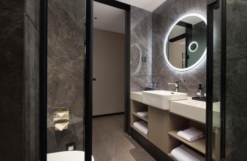 Yueyanglou District Hotel | 欢漫酒店大熊猫店