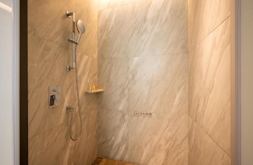 Han Yang Hotel | 武汉青莲景合酒店 Wuhan JING Hotel Wuhan Zoo International Expo Center