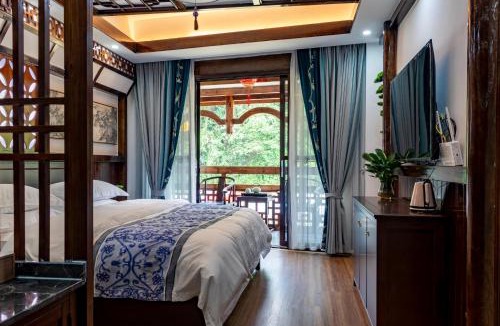 Xiangxi House | 水云涧客栈芙蓉镇景区店