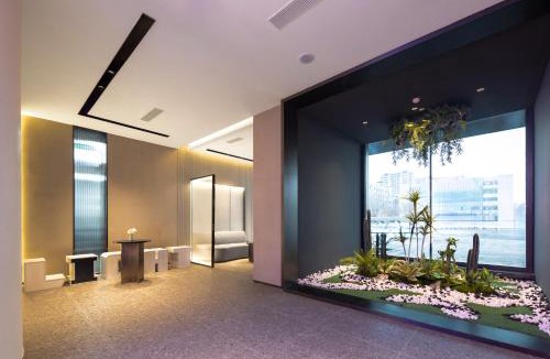 Yu Hong Hotel | 沈阳于洪广场地铁站黄海路轻居酒店