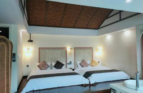 Chenzhou Hotel | 泊雅水镜民宿郴州资兴东江湖店