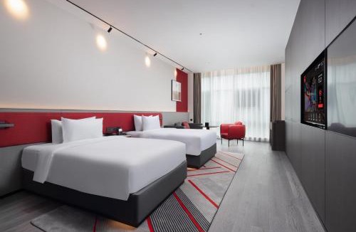 Jingjiang Hotel | 泰州靖江丽芮酒店 Radisson RED