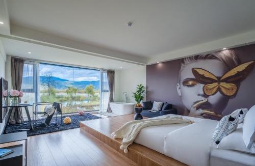 Lugu Lake - Ninglang Hotel | 泸沽湖丨何遇小筑丨设计师湖景丨轻奢私享丨Holiday Villa