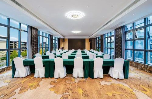 Jinniu Hotel | 泽润大酒店
