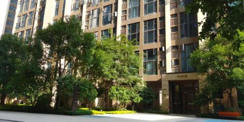 Jiang Nan Hostel | 浪迹天涯森森公寓蓝鲸世界店