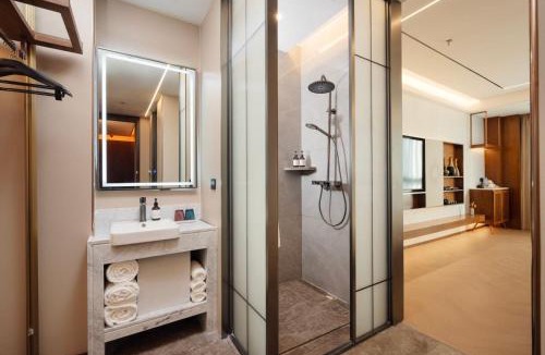 Hong Kou Hotel | 海玥名庭酒店上海五角场复旦大学店