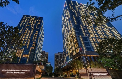Shajing Hotel | 深圳国际会展中心希尔顿酒店 前海华发冰雪世界店 Hilton Shenzhen World Exhibition & Convention Centre Qianhai Snow World