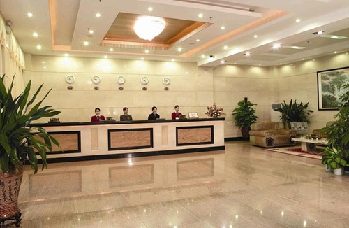 Shajing Hotel | 深圳机场地中海酒店