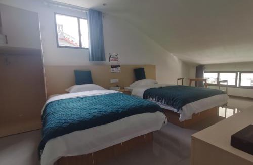 Bijie House | 百里杜鹃我行我宿客栈