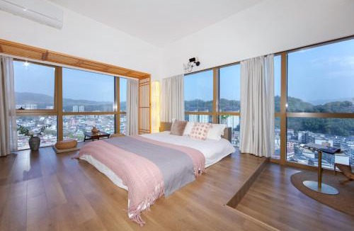 Xixiping Apartment | 盛夏民宿