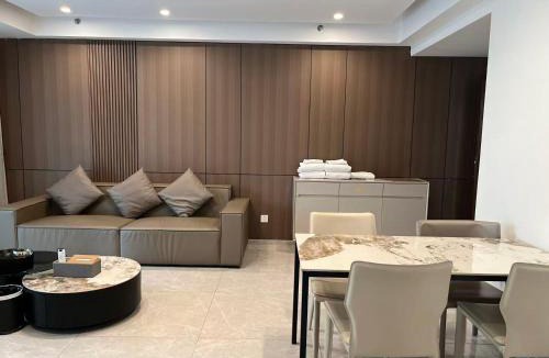 Central Business District Apartment | 福田岗厦汇豪景公寓