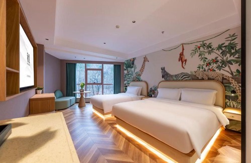 Haidian Hotel | 秋果酒店1888 颐和园北宫门地铁站店