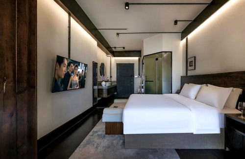 Yuzhong Hotel | 空尚鹅岭公馆