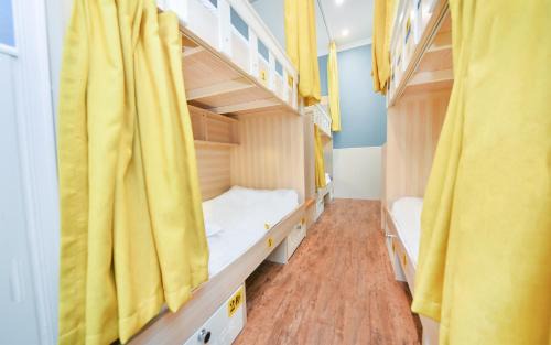Wuhou Hostel | 笑脸里青年旅舍锦里店