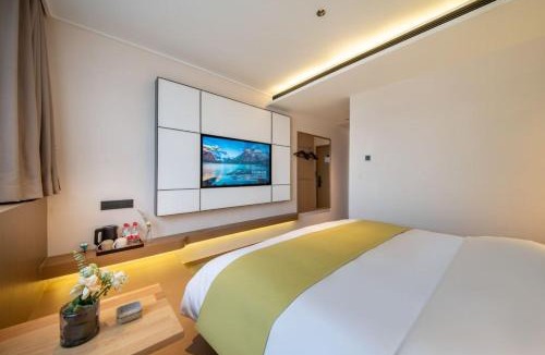 Xi’an City Center Hotel | 米卡东方酒店西安永宁门钟楼地铁站店