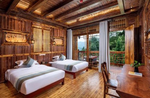 Longsheng Various Nationalities Autonomous County House | 素隐乡宿Hometown Destination红瑶吊脚楼观景民宿