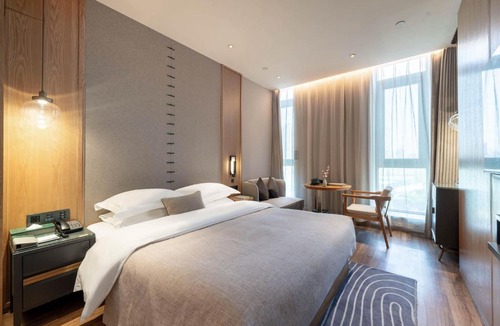 Fengtai Hotel | 臻程酒店北京西铁营地铁站店