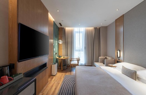 Fengtai Hotel | 臻程酒店北京西铁营地铁站店
