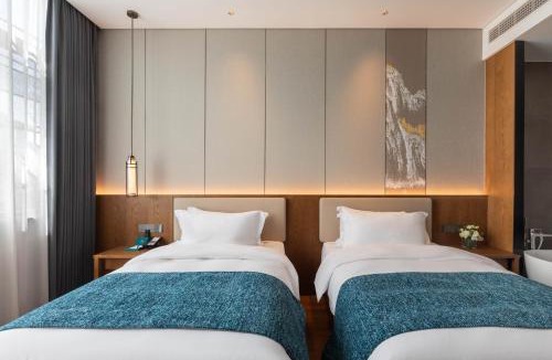 Putuo Hotel | 舟山普陀花间府水街庄园