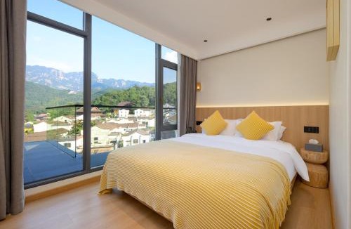 Chizhou Hotel | 花筑九华山悦漫云沐民宿