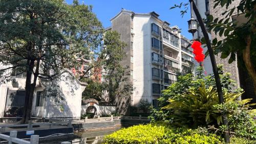 Zhuhai Apartment | 荷塘小筑