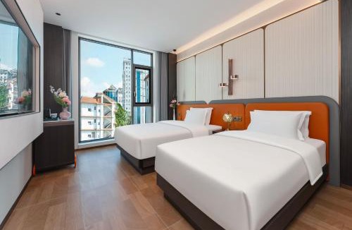 Jinghong Hotel | 西双版纳沐江南酒店