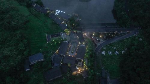 Jishou Cabin | 见山Ku里部落乡村文化酒店