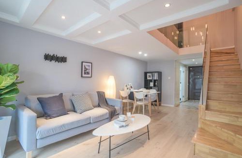 Jiading Apartment | 诺克静逸复式套房