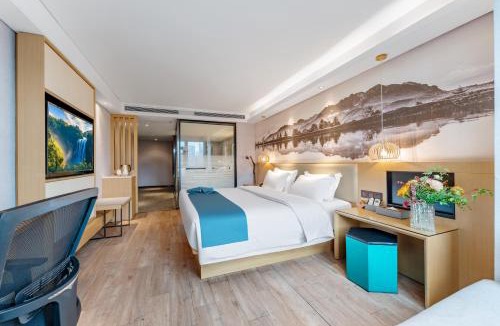Guanshanhu District Hotel | 贵州索菲智慧酒店管理有限公司