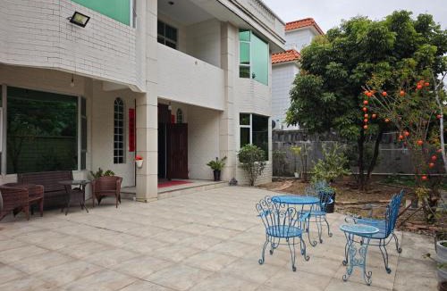 Zhongshan Villa | 近富逸城商场天奕商场紫马岭公园职业技术学院五卧室二厅大厨房简约治愈系三层别墅