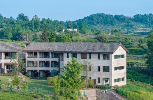 Chengdu Hotel | 邛崃桐去夹关里