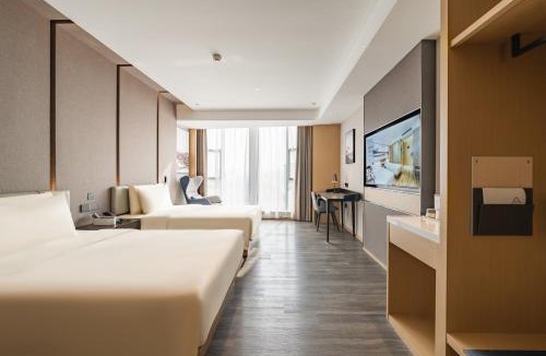 Shapingba Hotel | 重庆西站站前广场亚朵酒店