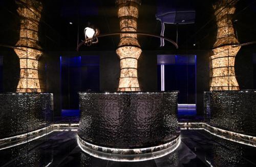 Yuzhong Hotel | 重庆解放碑洪崖洞Shouxiang首象酒店Shouxiang Hotel in Jie Fangbei, Chongqing