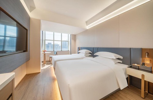 Bao'an Hotel | 铂顿元世纪深圳国际会展中心步涌地铁站店