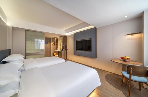Bao'an Hotel | 铂顿元世纪深圳国际会展中心步涌地铁站店