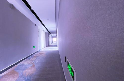 Shijiazhuang Hotel | 锐思特酒店石家庄上庄信息产业园店